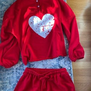 Two piece lounge sleep set. M/l